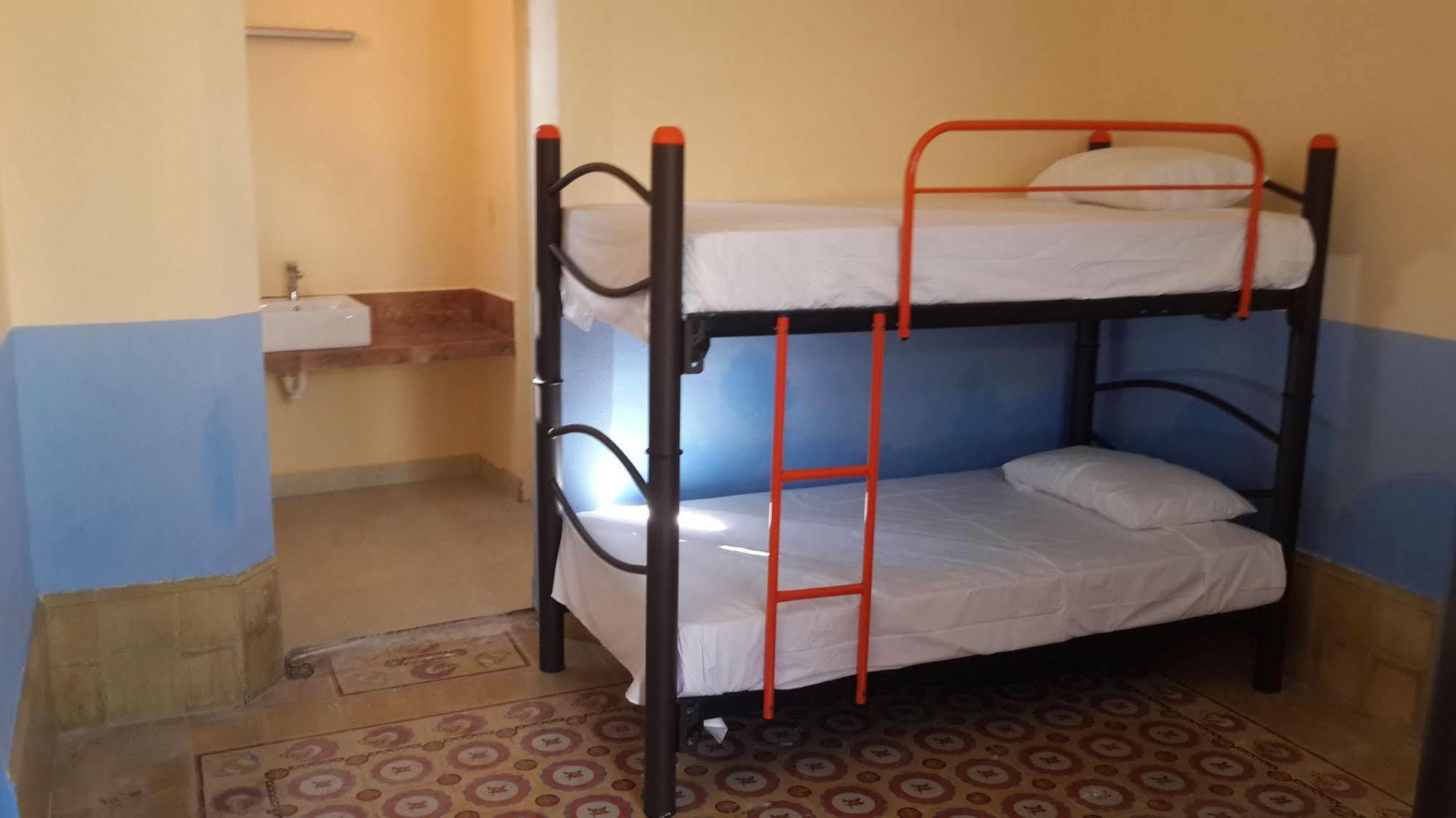 מרידה Hostal La Ermita מראה חיצוני תמונה